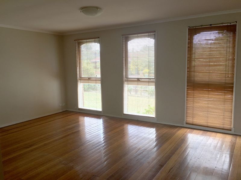 18 Adele Avenue, Ferntree Gully VIC 3156