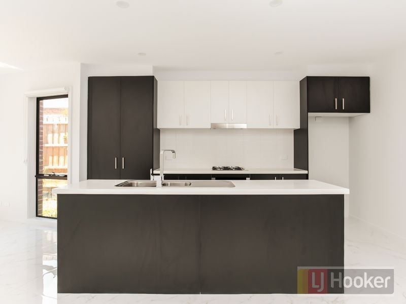 4/2 Lynn Drive, Ferntree Gully VIC 3156