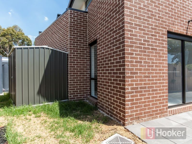 4/2 Lynn Drive, Ferntree Gully VIC 3156