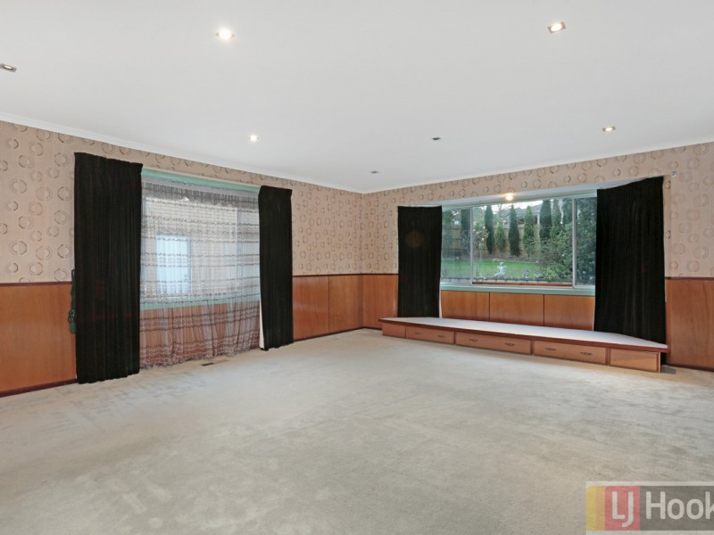 7 Winwood Drive, Ferntree Gully VIC 3156