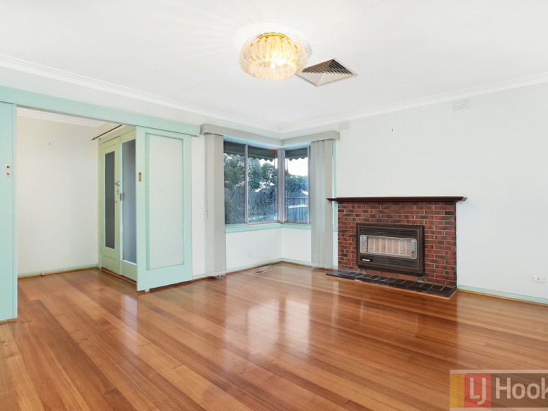 7 Winwood Drive, Ferntree Gully VIC 3156