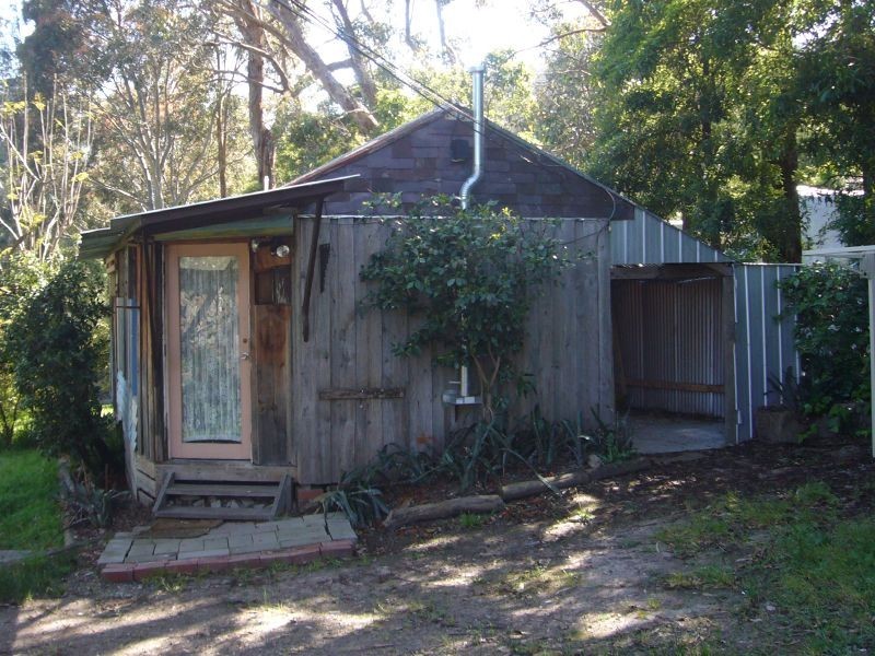 2/2 Little Opie Street, Ferntree Gully VIC 3156