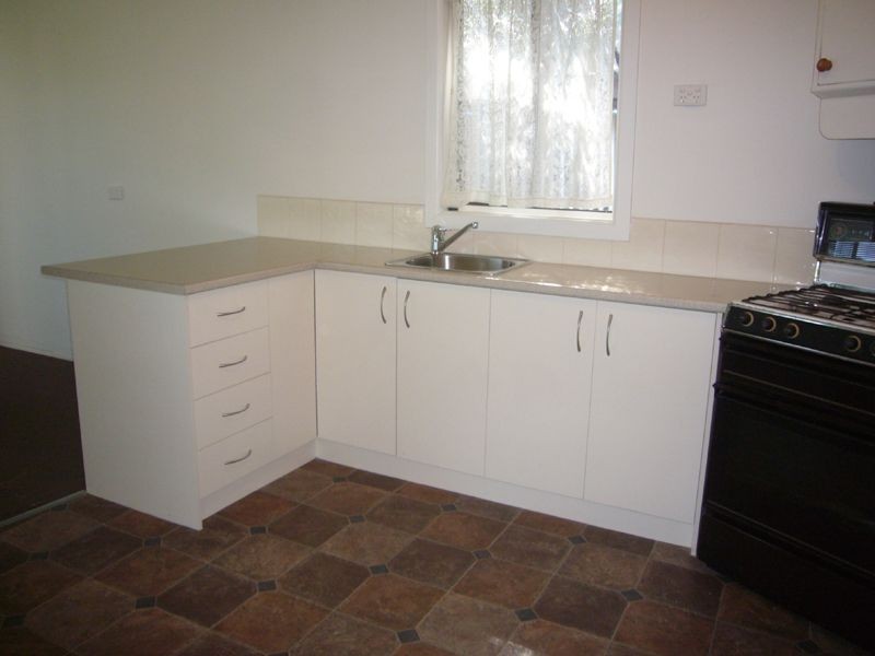 2/2 Little Opie Street, Ferntree Gully VIC 3156