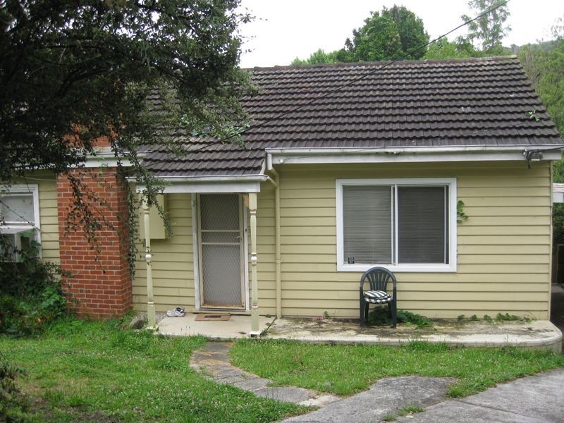 11 Edward Street, Upper Ferntree Gully VIC 3156