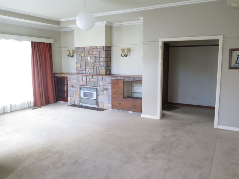 12 Cypress Avenue, Boronia VIC 3155