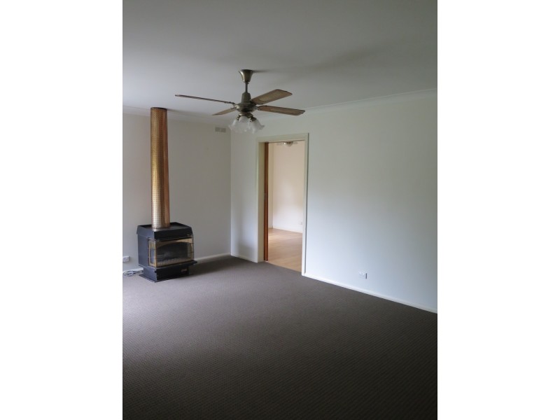 147 Stud Road, Wantirna South VIC 3152