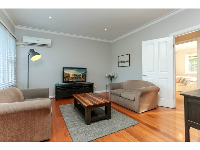 Unit 1/11 Stradbroke Road, Boronia VIC 3155