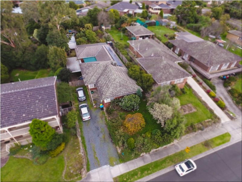 15 Edinburgh Road, Bayswater VIC 3153