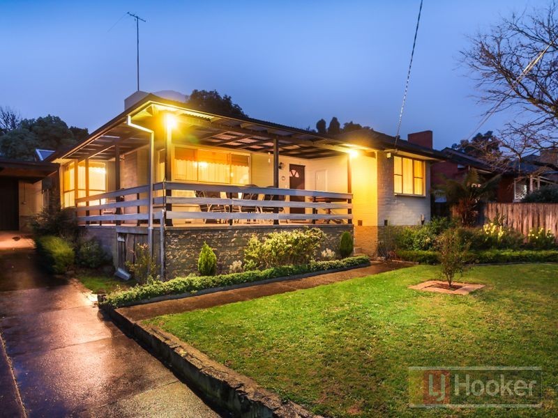 7 Devenish Road, Boronia VIC 3155