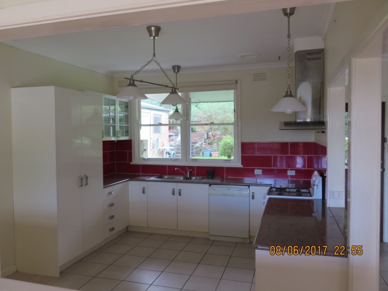 9 Margot Street, Ferntree Gully VIC 3156