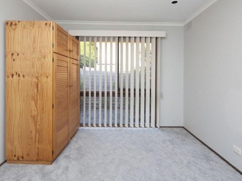 2/9 Rosella Avenue, Boronia VIC 3155