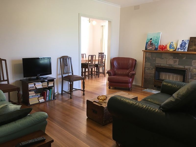 1 Dawn Street, Boronia VIC 3155