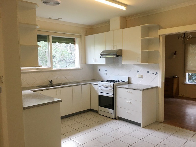 10 Deschamps Crescent, Rowville VIC 3178