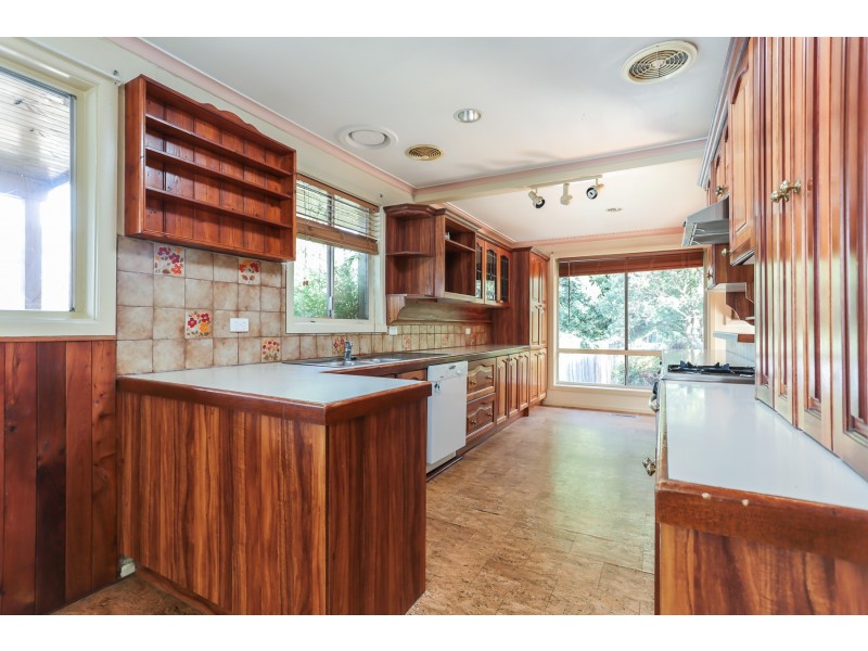 46 Paton Crescent, Boronia VIC 3155