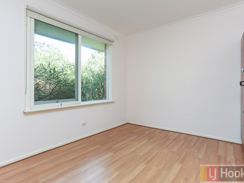 10 Deschamp Crescent, Rowville VIC 3178