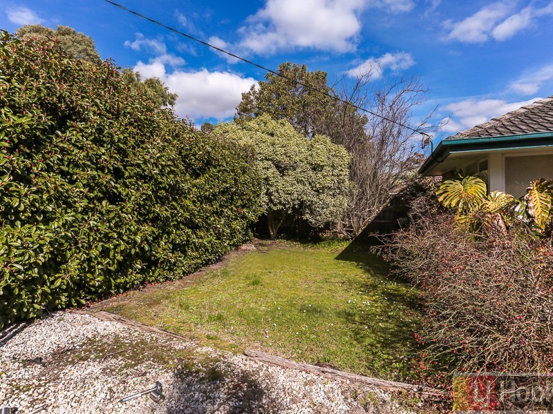 10 Deschamp Crescent, Rowville VIC 3178