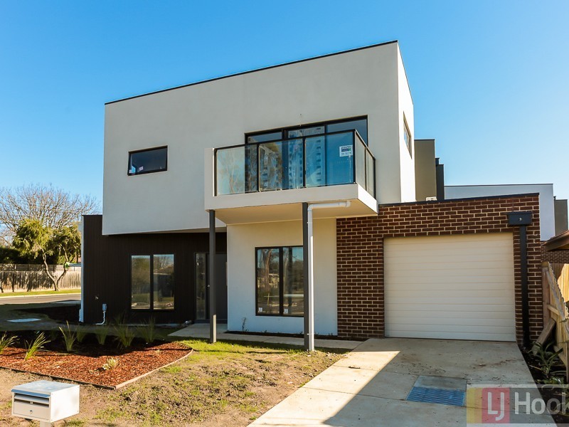 2A Springfield Road, Boronia VIC 3155