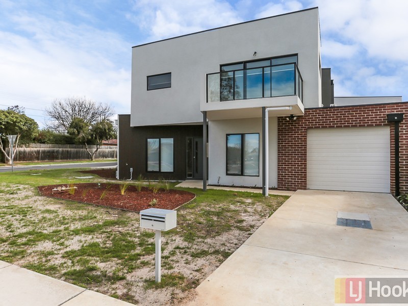 2A Springfield Road, Boronia VIC 3155