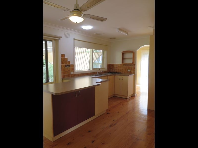 18 Casuarina Avenue, Boronia VIC 3155