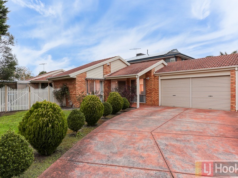 91 Waradgery Drive, Rowville VIC 3178