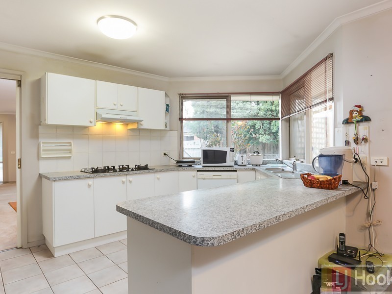 91 Waradgery Drive, Rowville VIC 3178