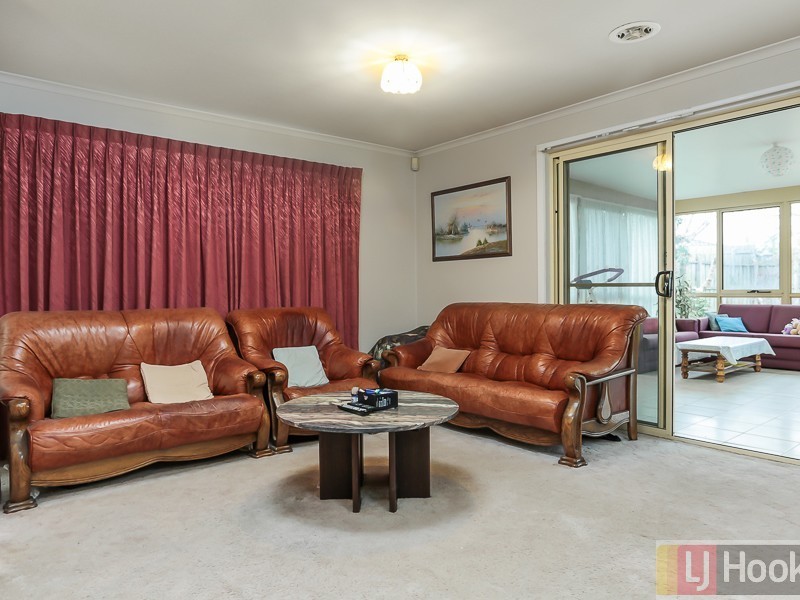 91 Waradgery Drive, Rowville VIC 3178