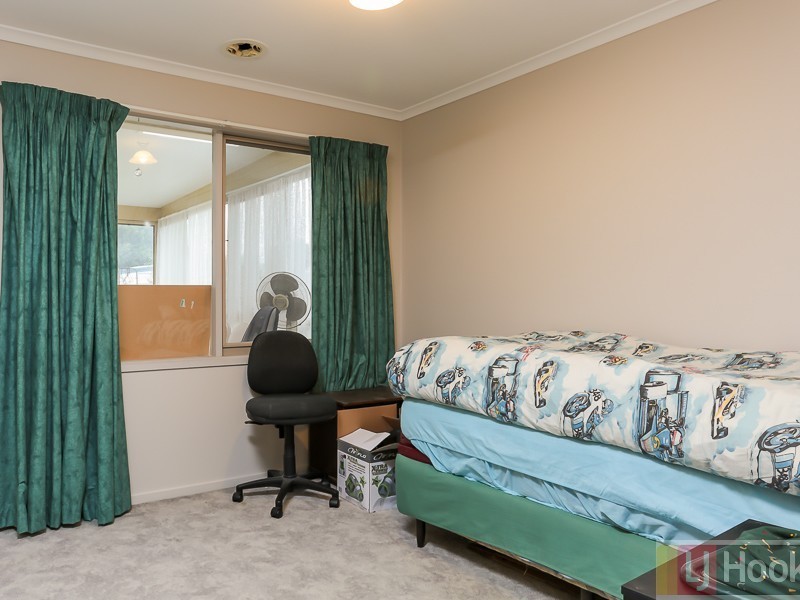 91 Waradgery Drive, Rowville VIC 3178