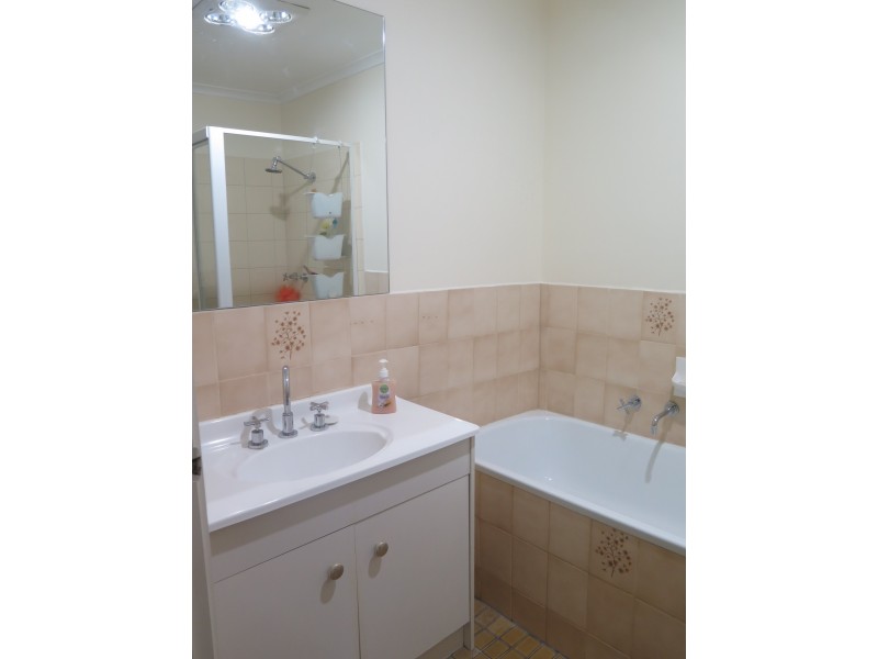 Unit 2/3 Mines Road, Ringwood East VIC 3135