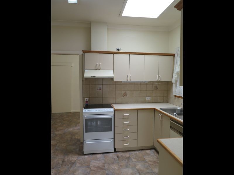 4 Central Avenue, Boronia VIC 3155