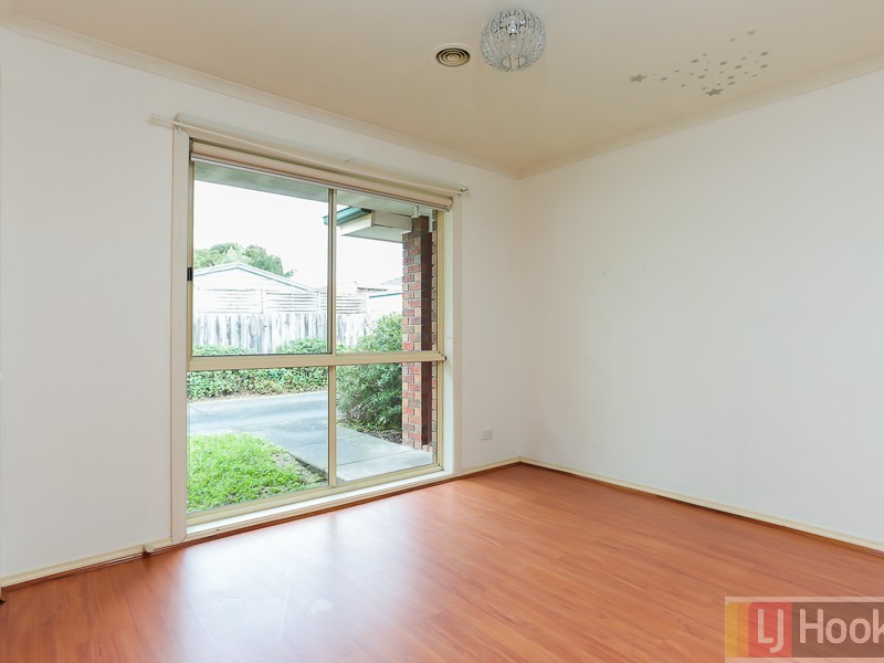 2/13 Hamilton Road, Bayswater North VIC 3153