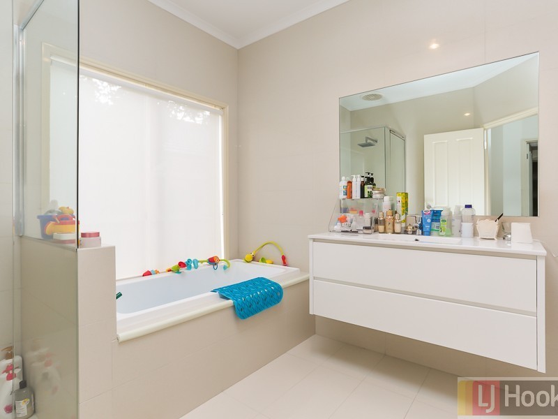 57 Victoria Knox Avenue, Rowville VIC 3178