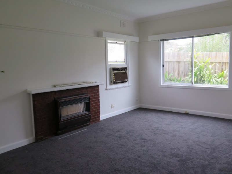 11 Edward Street, Ferntree Gully VIC 3156