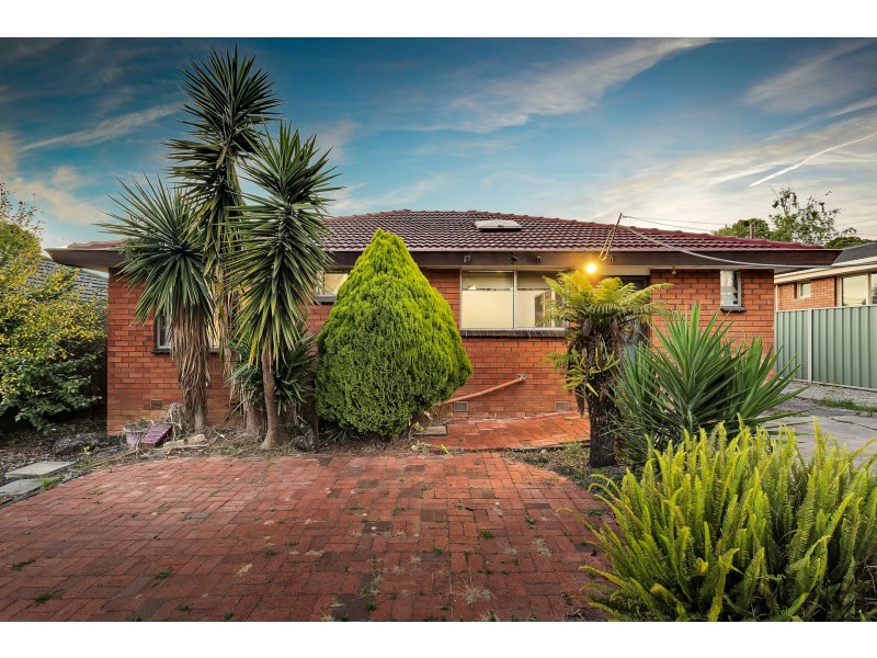 16 Burke Road, Ferntree Gully VIC 3156