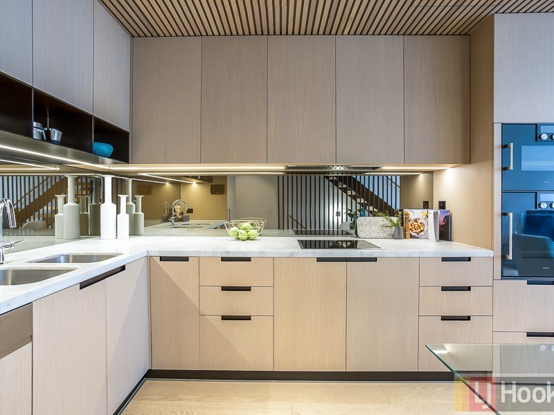 16/30 Esplanade, Brighton VIC 3186