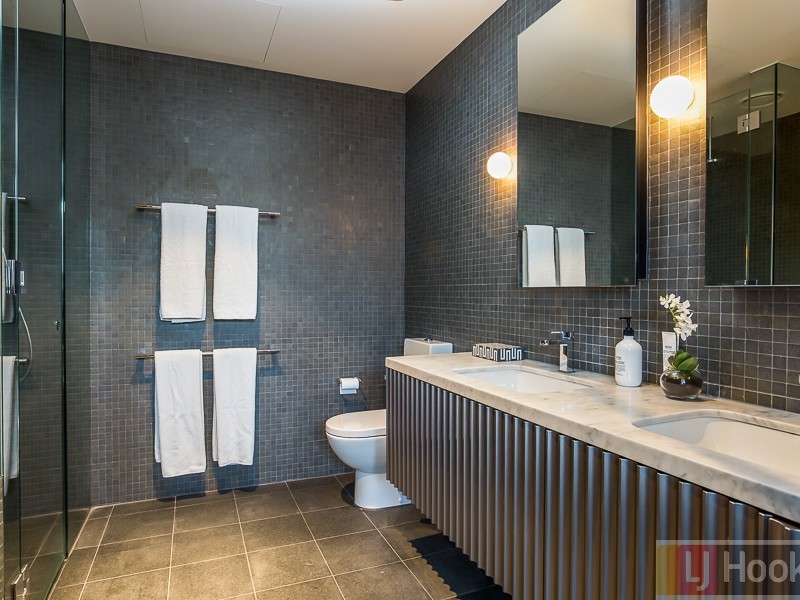 16/30 Esplanade, Brighton VIC 3186