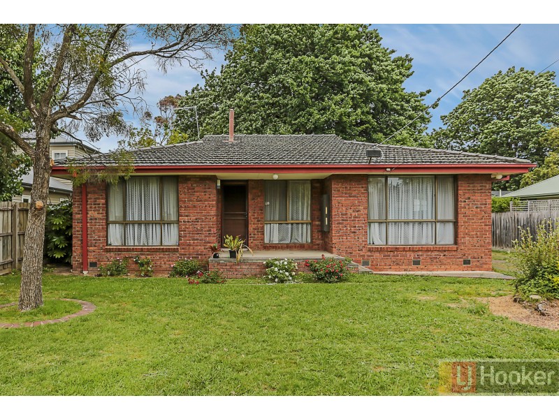 70 Olive Grove, Boronia VIC 3155