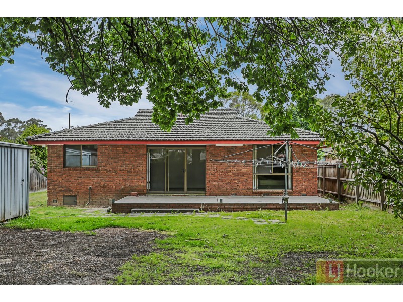 70 Olive Grove, Boronia VIC 3155