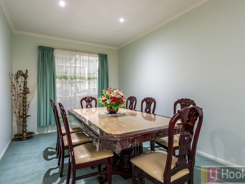 35 Gearon Avenue, Rowville VIC 3178