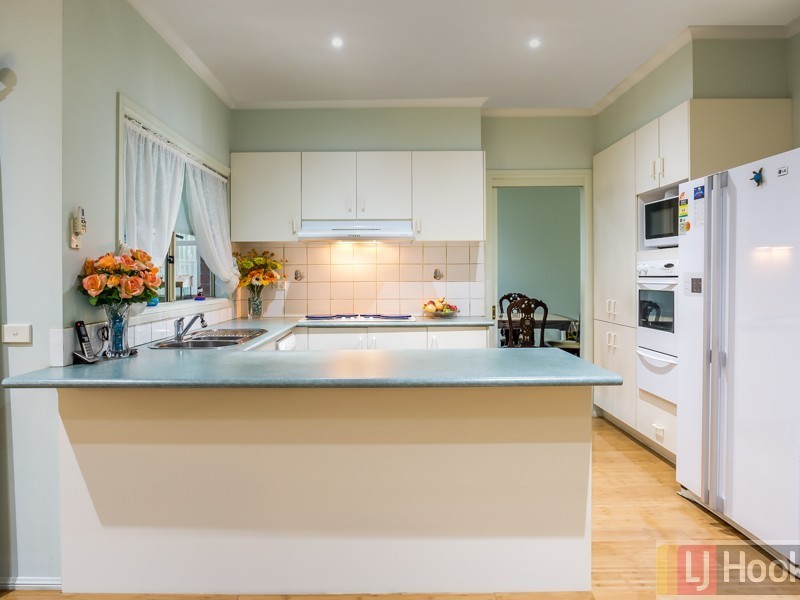 35 Gearon Avenue, Rowville VIC 3178