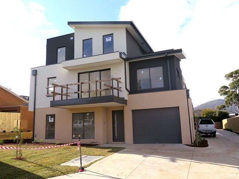 1 Woodvale Road, Boronia VIC 3155