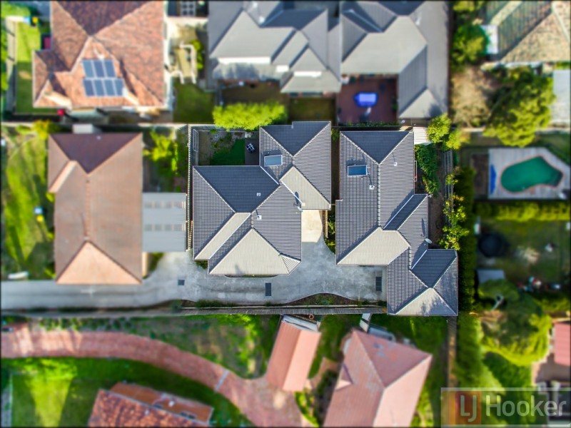 2 & 3/20 Tulip Crescent, Boronia VIC 3155