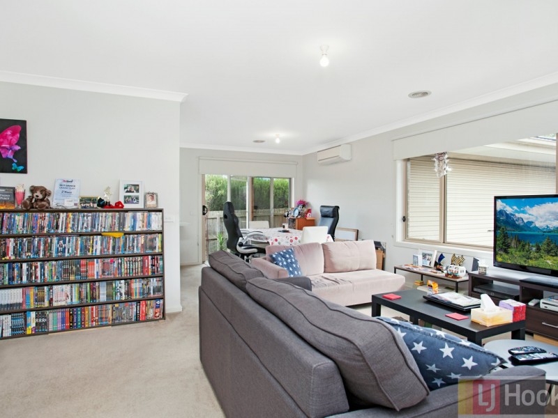 2 & 3/20 Tulip Crescent, Boronia VIC 3155
