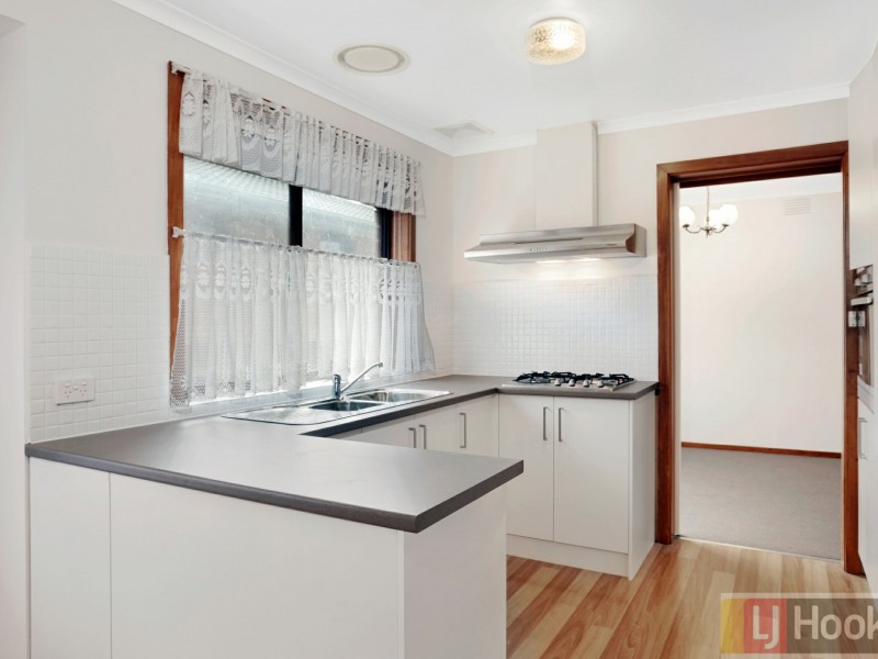 6 Coachmans Square, Wantirna VIC 3152