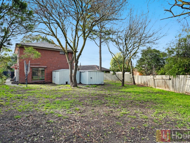 6 Coachmans Square, Wantirna VIC 3152