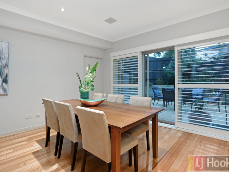 2/4 Saltbush Court, Rowville VIC 3178