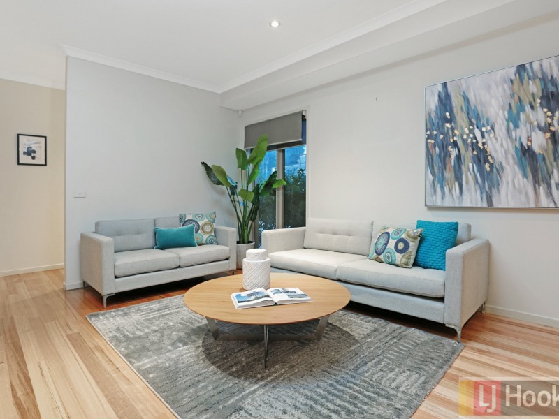 2/4 Saltbush Court, Rowville VIC 3178