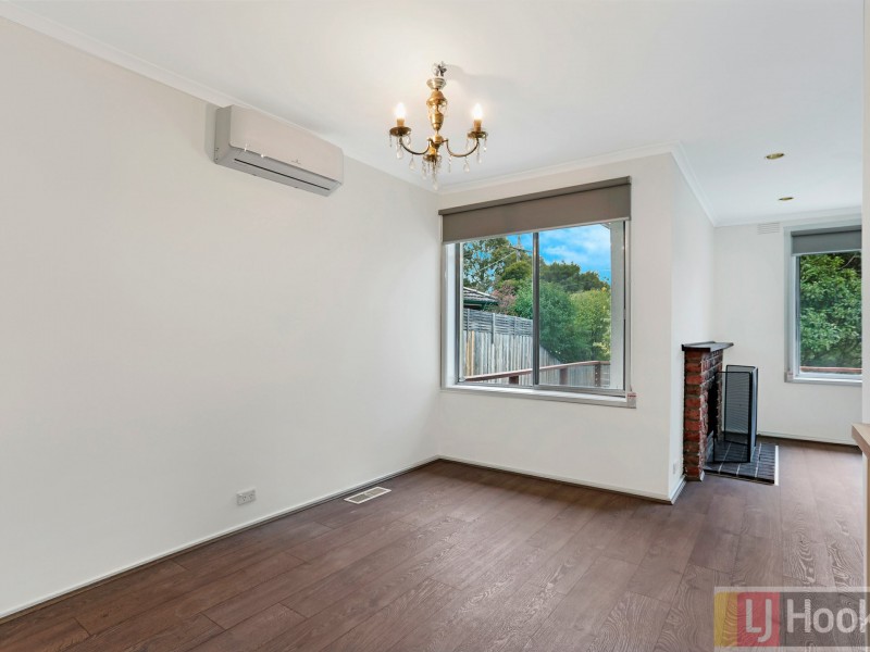 Unit 1/28 Harley street, Knoxfield VIC 3180