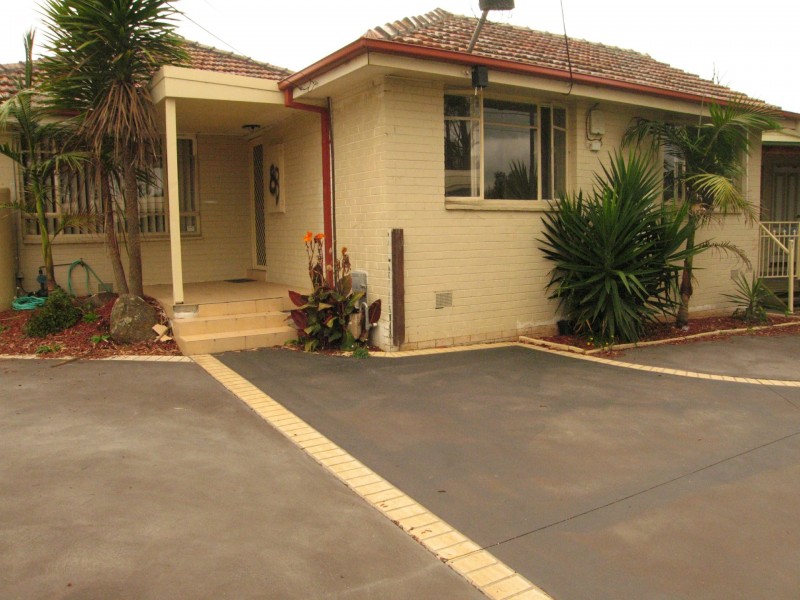 8B Anne Road, Knoxfield VIC 3180