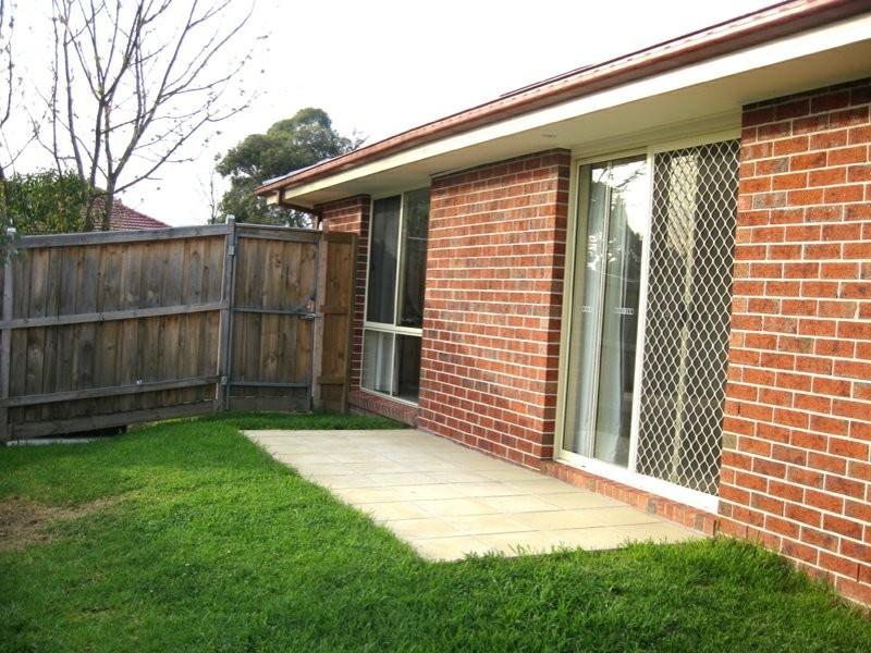 40 Glen Dhu Road, Kilsyth VIC 3137