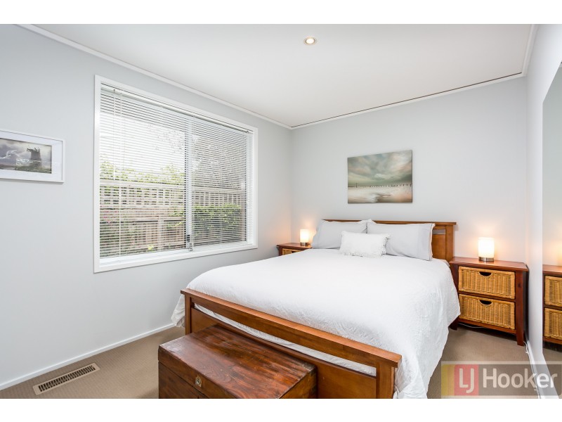 108 Rickards Avenue, Knoxfield VIC 3180